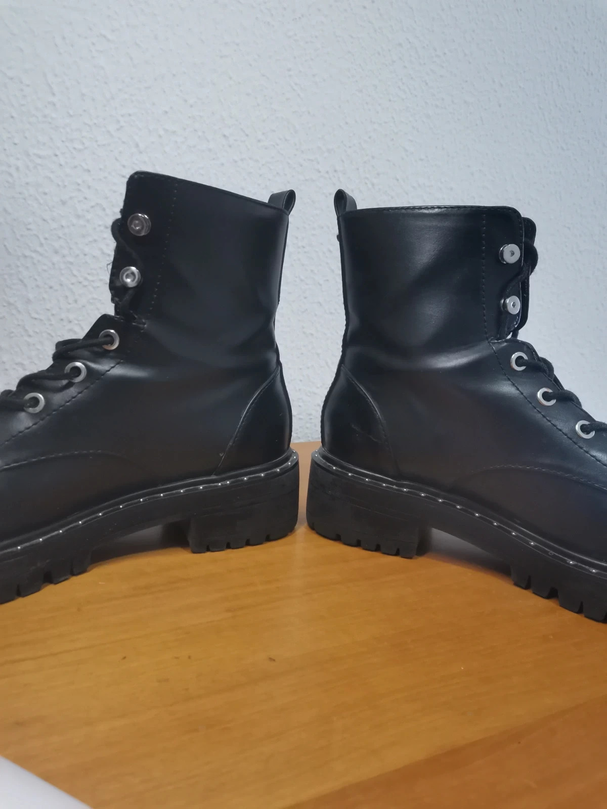 Botas militares stradivarius Vinted