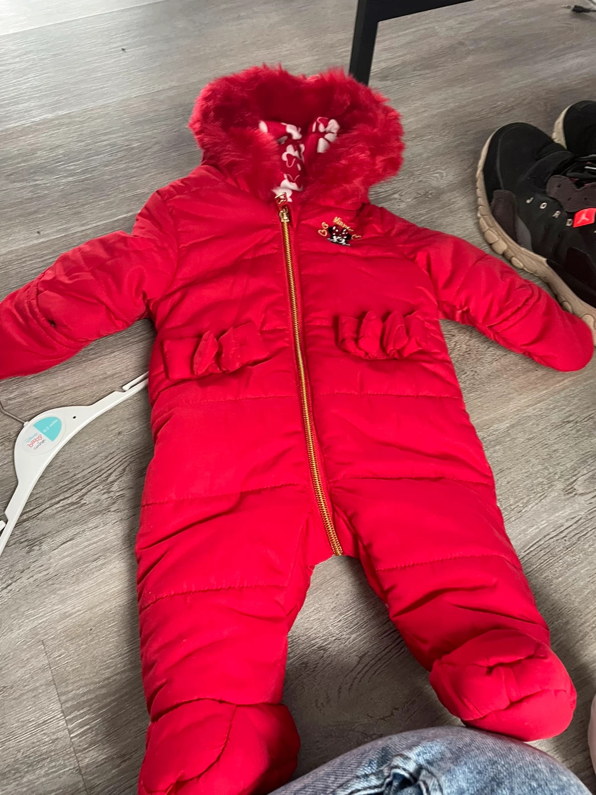 Minnie clearance mouse snowsuit