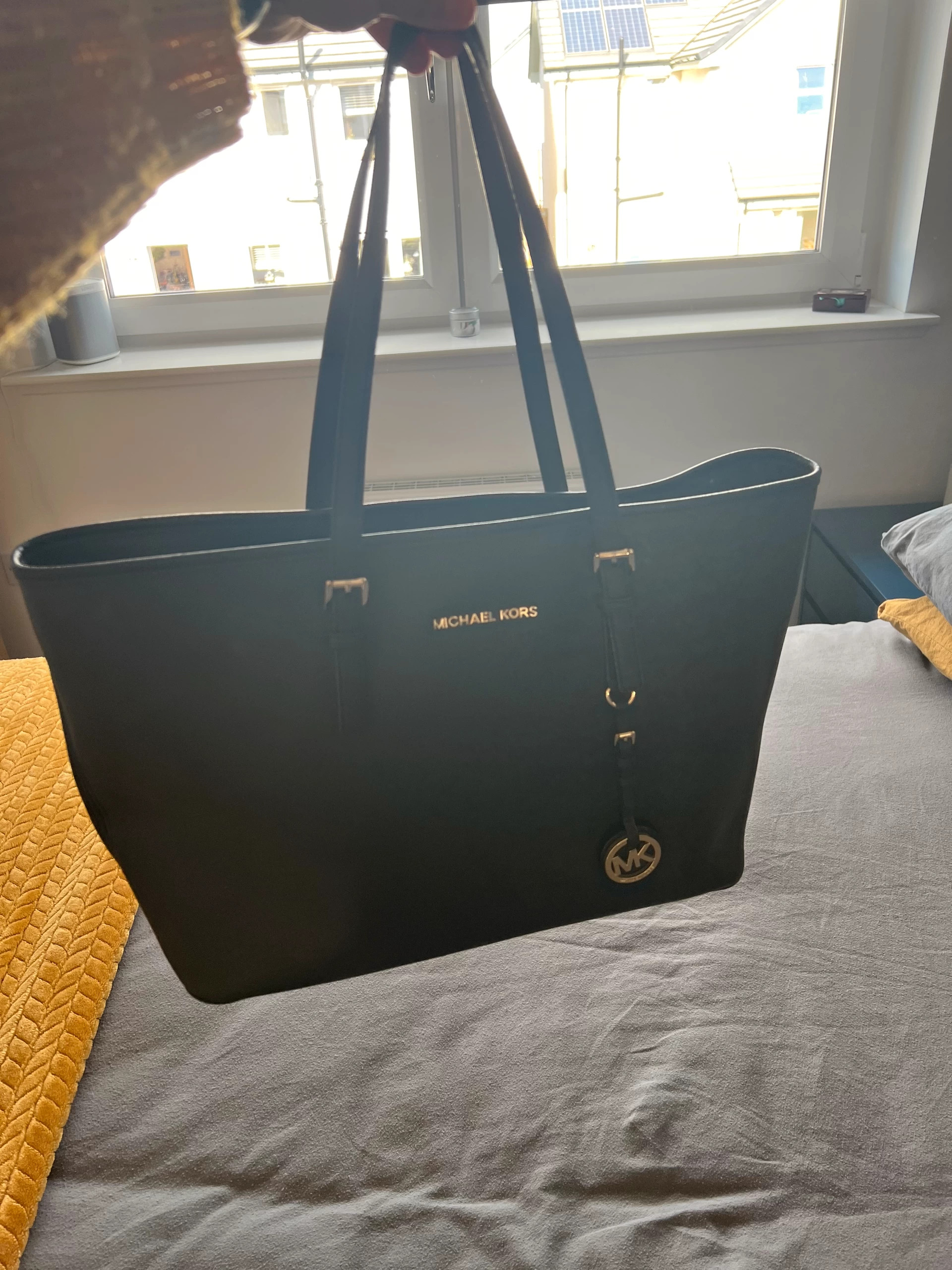 Black Michael Kors tote bag