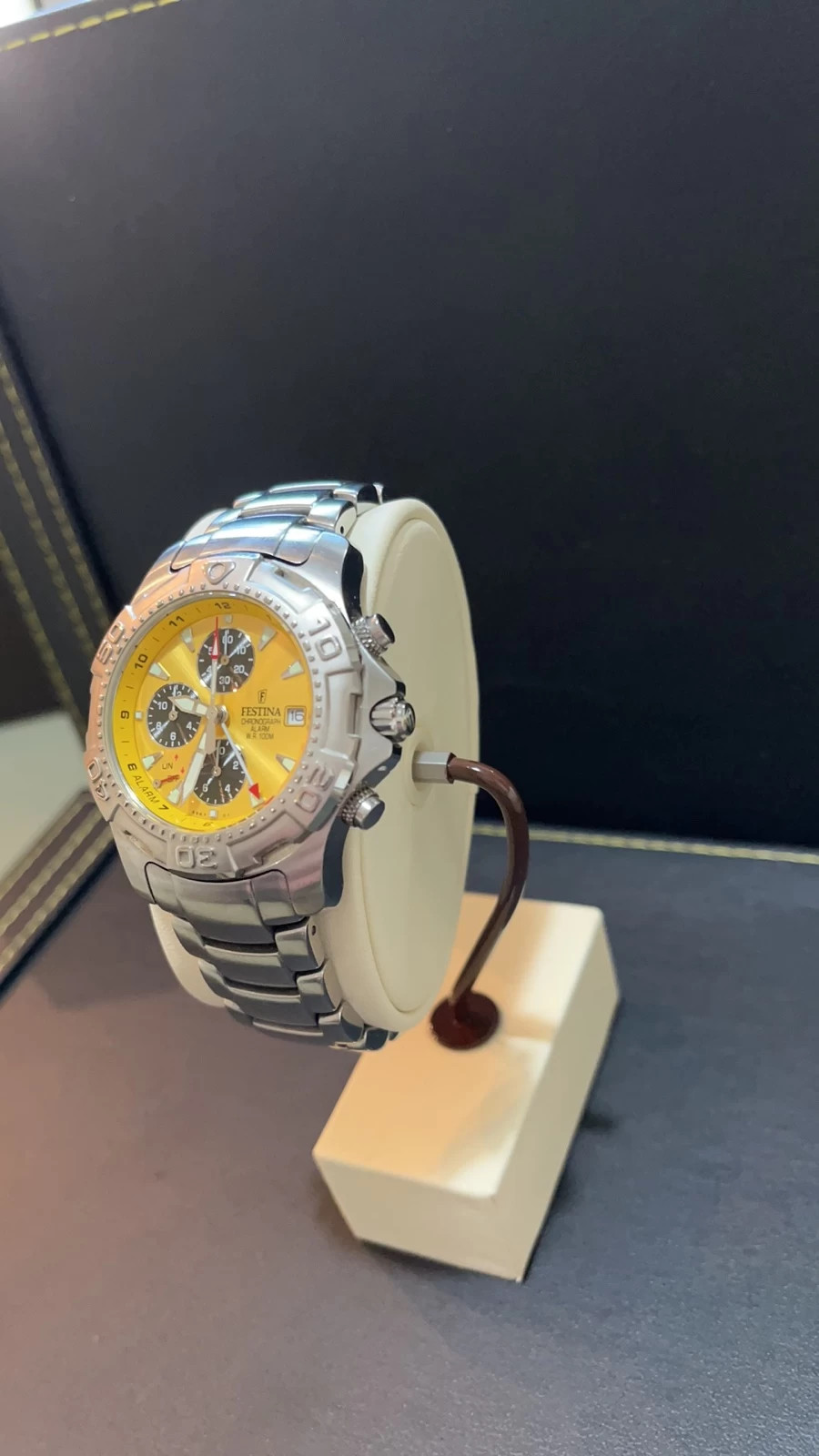 Montre Festina chronographe alarm w.r 100m Vinted