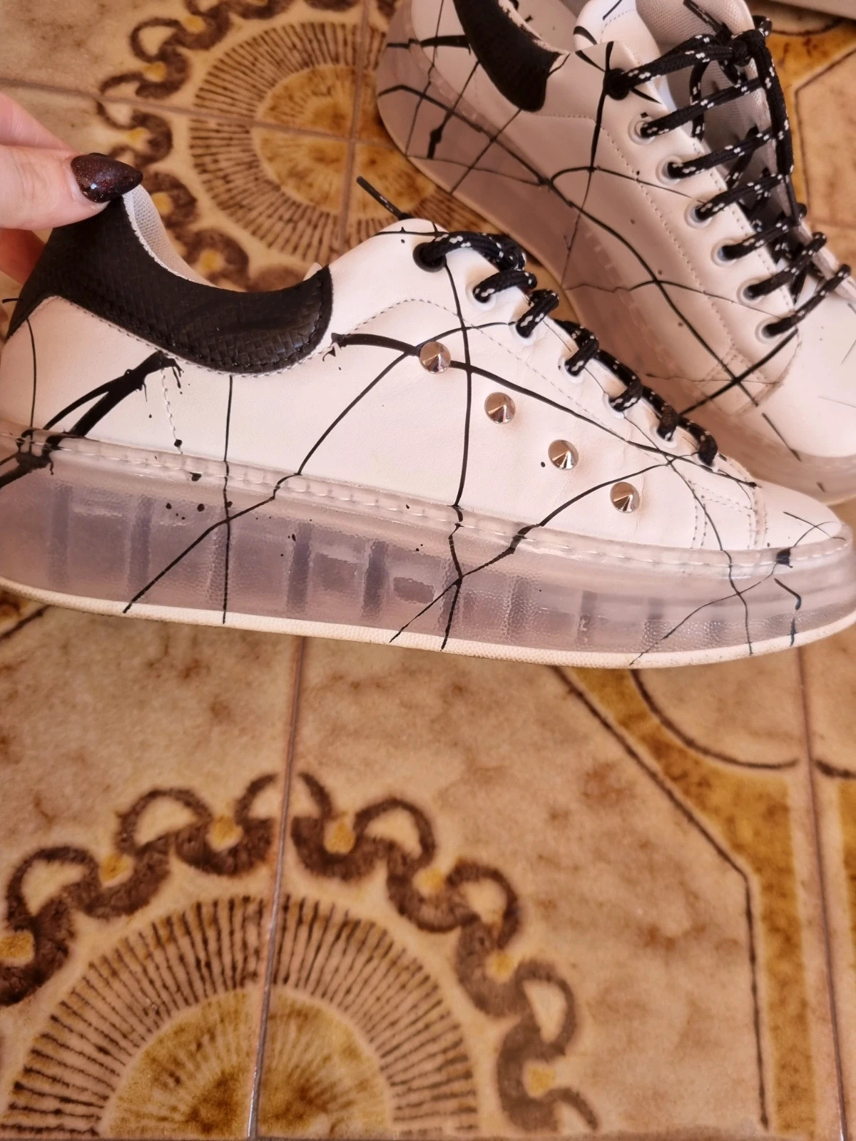 V2 scarpe 2025 shop online