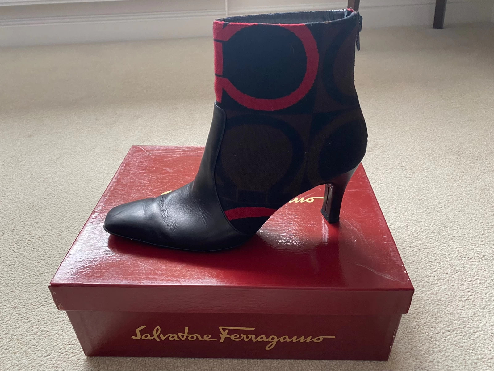 Salvatore Ferragamo ankle boots Vinted