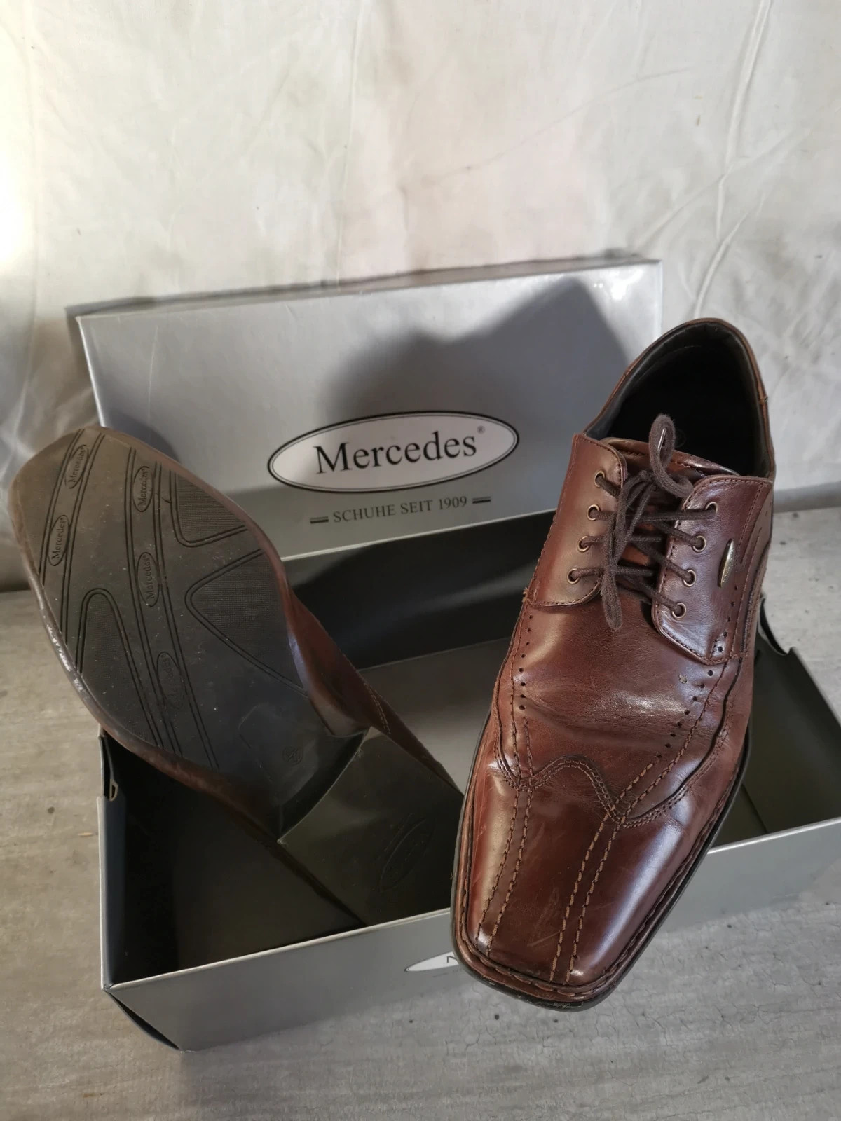 Chaussures homme Mercedes T45 brunes Vinted