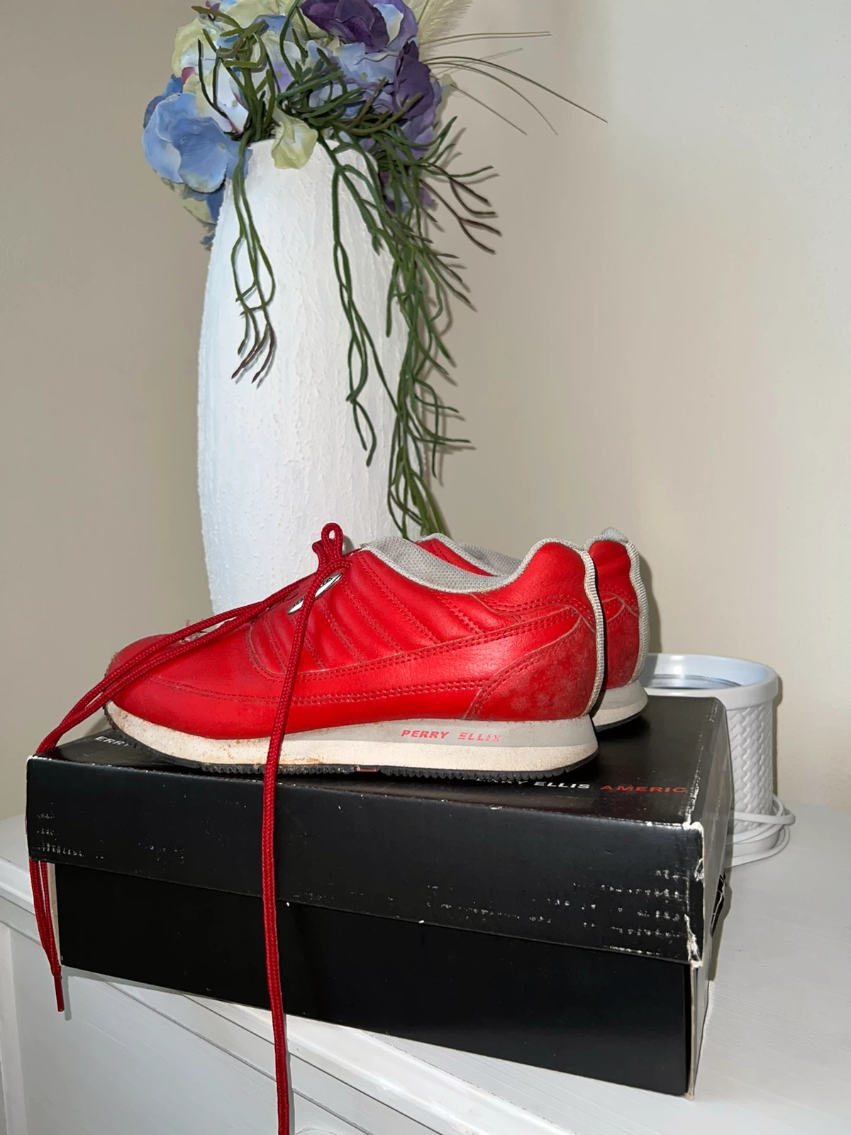 Scarpe rosse in pelle Perry Ellis