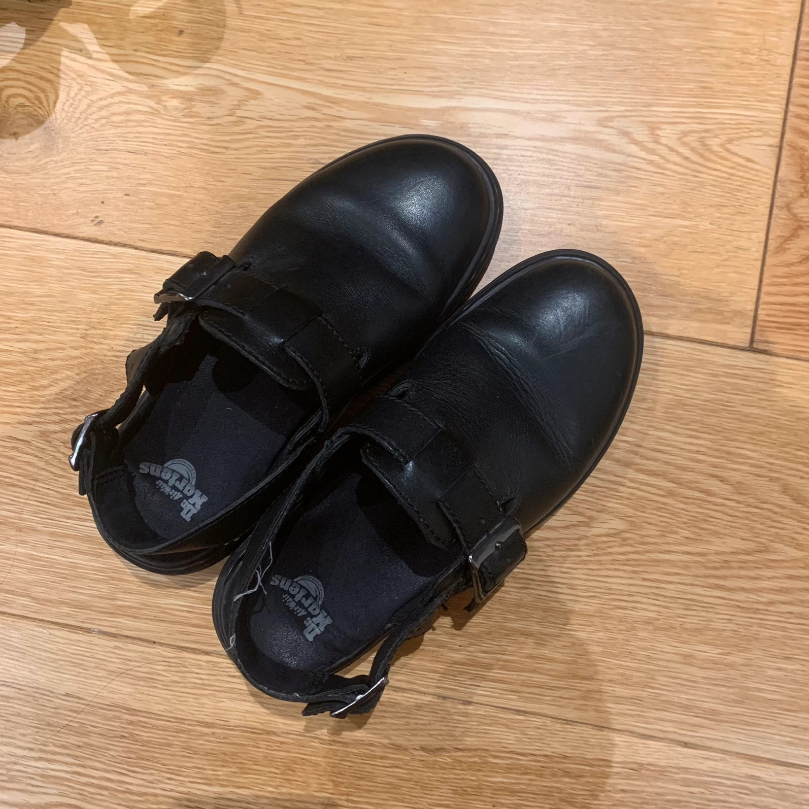 Dr martens cheap jorge westfield