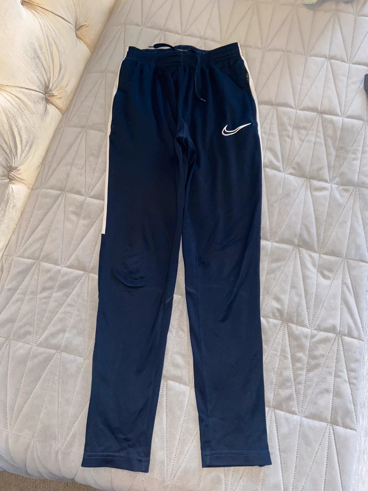 Nike better clearance world sweatpants