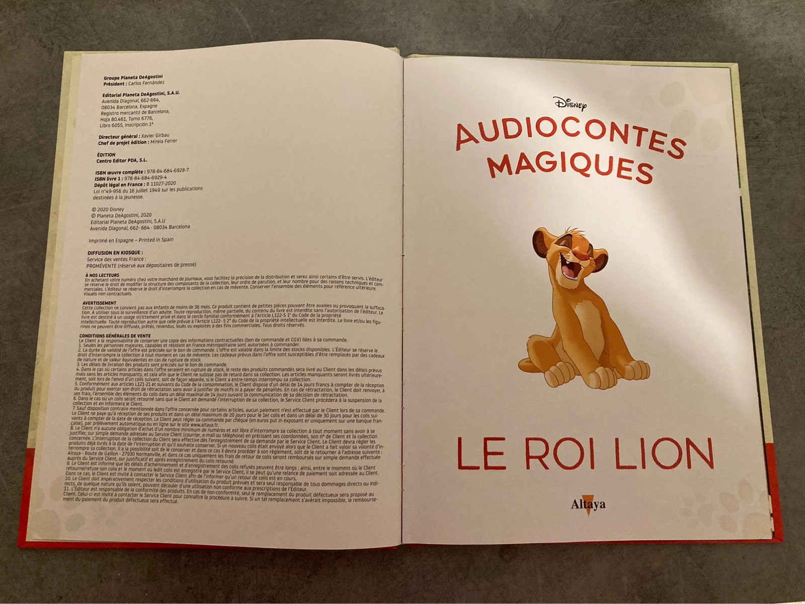 Livre audiocontes Disney avec figurine « Le roi lion »