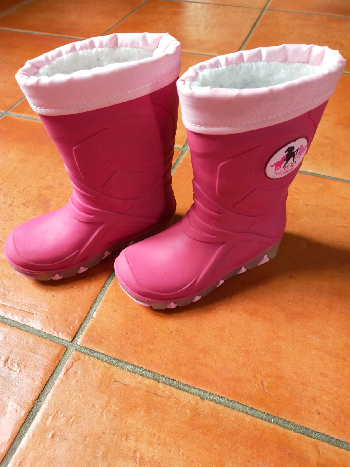 Bottes en caoutchouc avec doublure polaire pour enfant literature