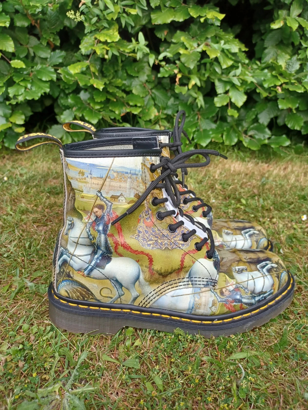 Doc martens george and cheap the dragon