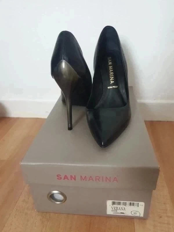 Escarpins talons m tal argent talons hauts San Marina 35 Vinted