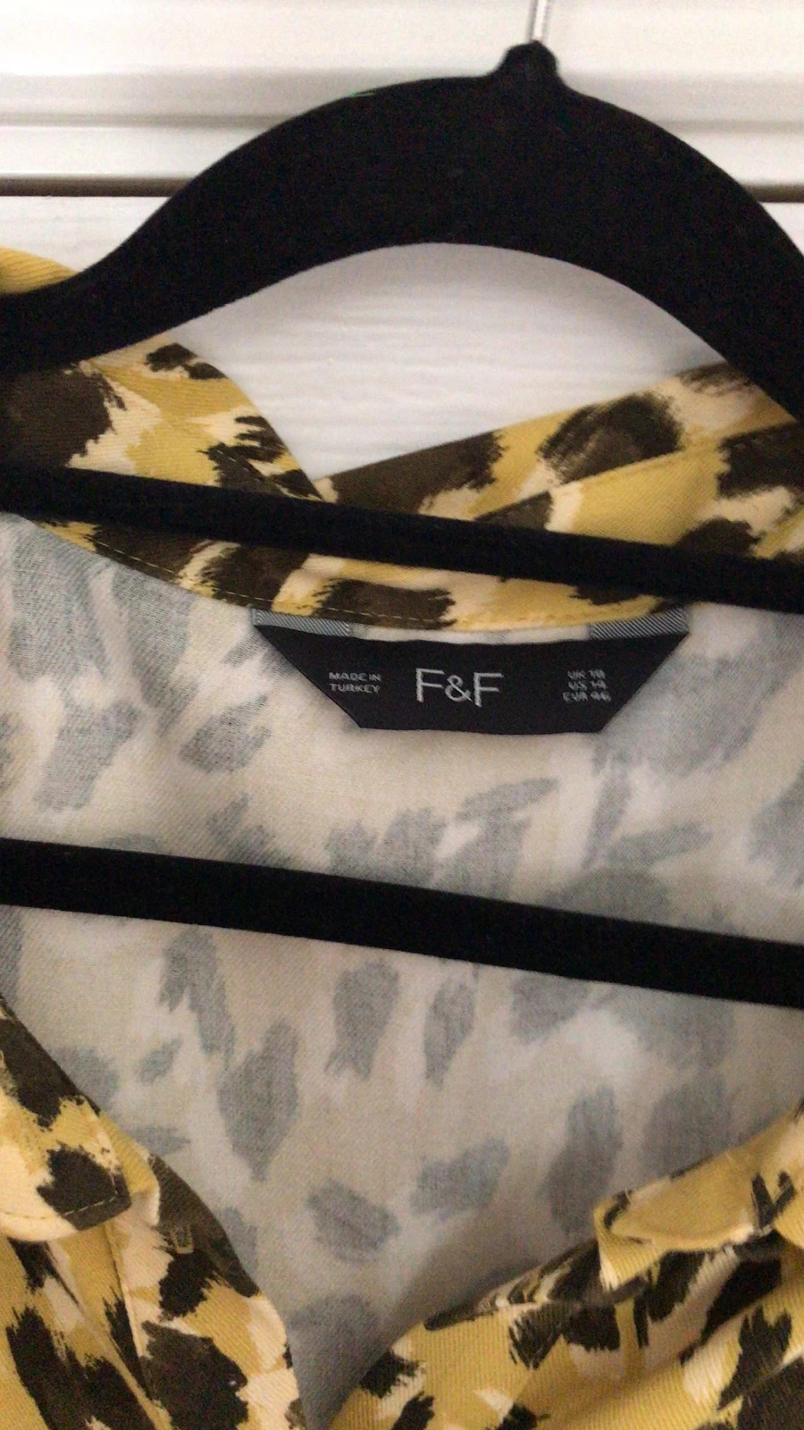 Yellow animal print F F dress Vinted