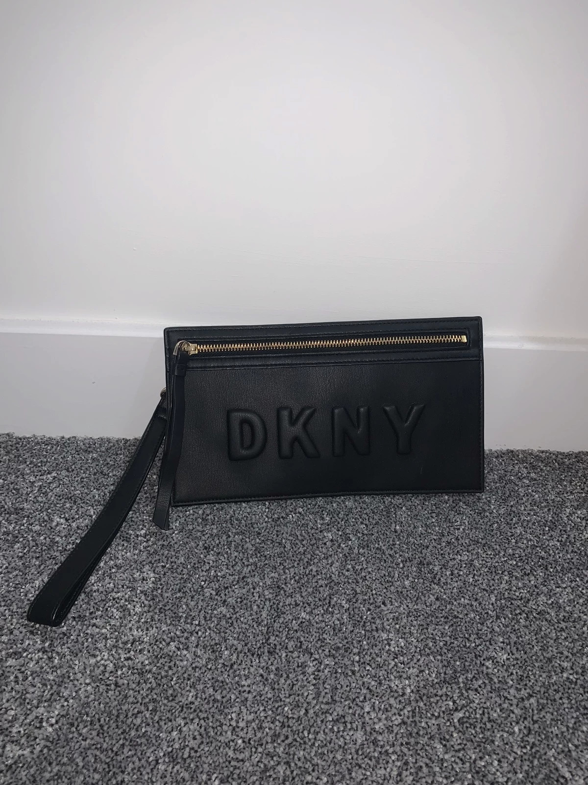 Dkny clutch sales