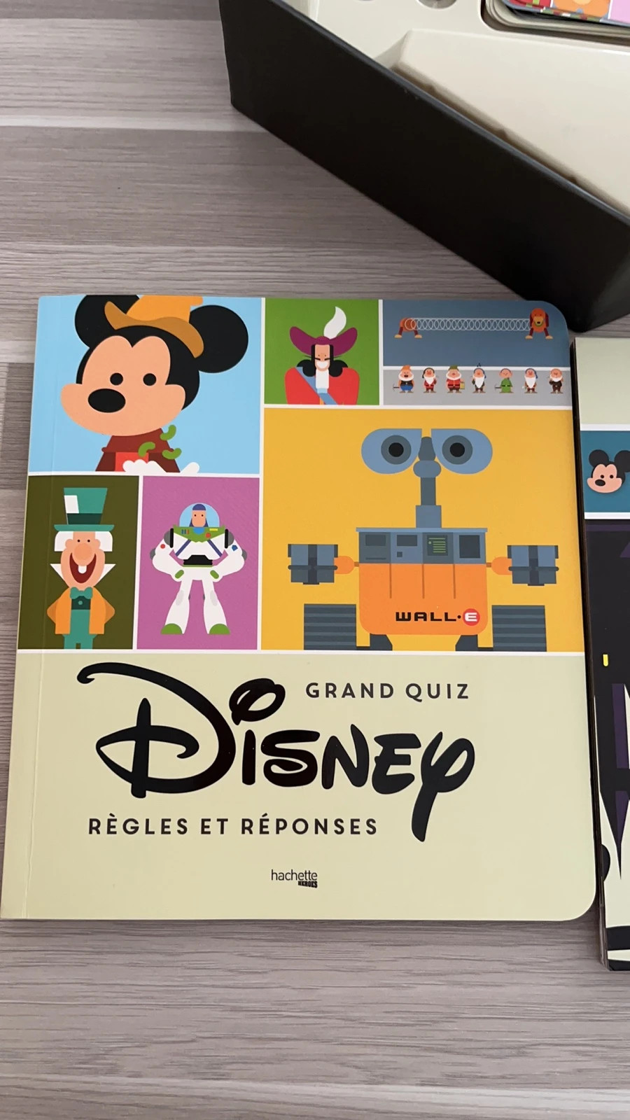 Jeu de société Disney Quizz Disney Mattel 350 questions - Jeux de société/Jeux  de société Disney - La Boutique Disney