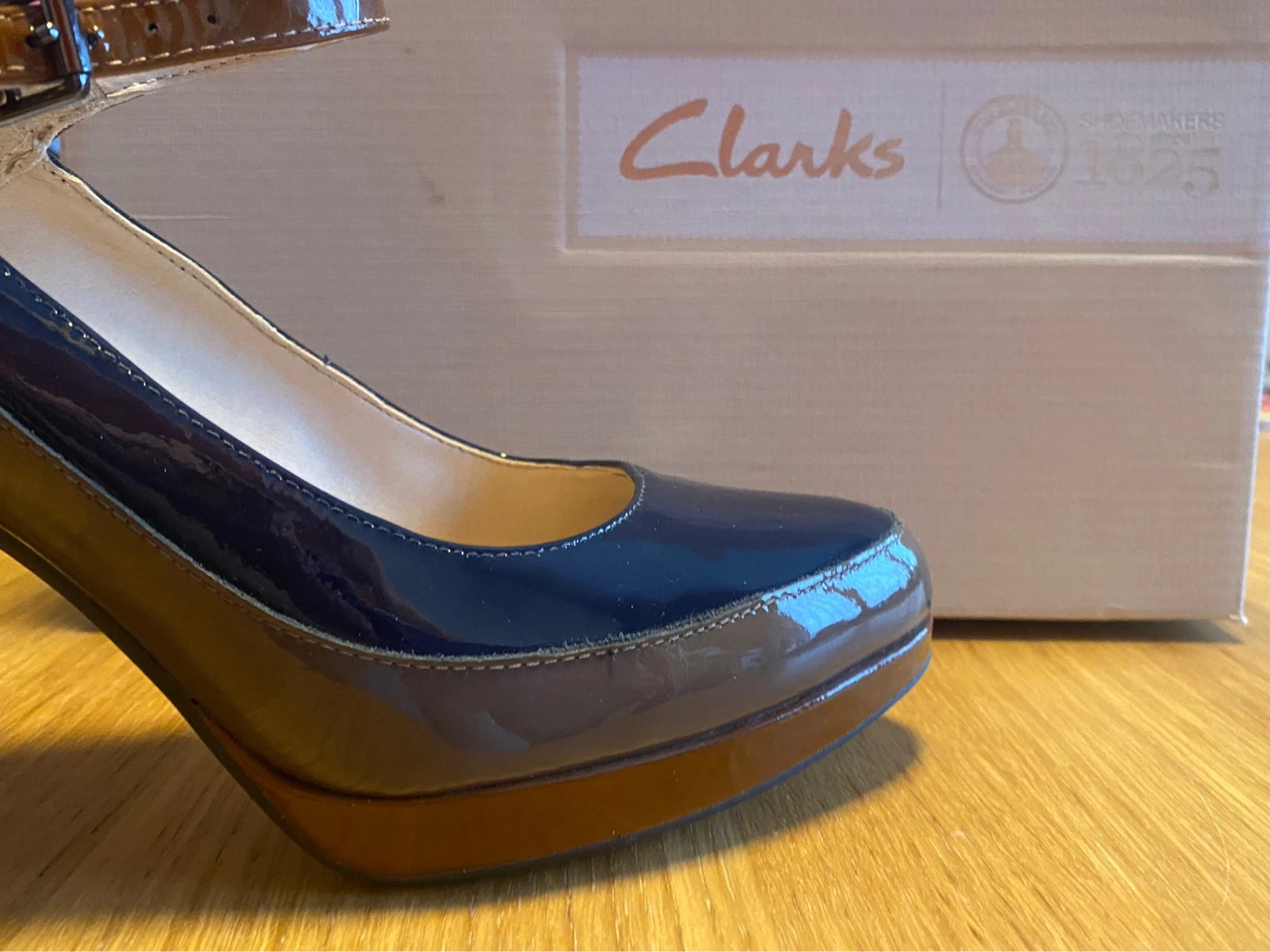 Clarks clearance kendra dime