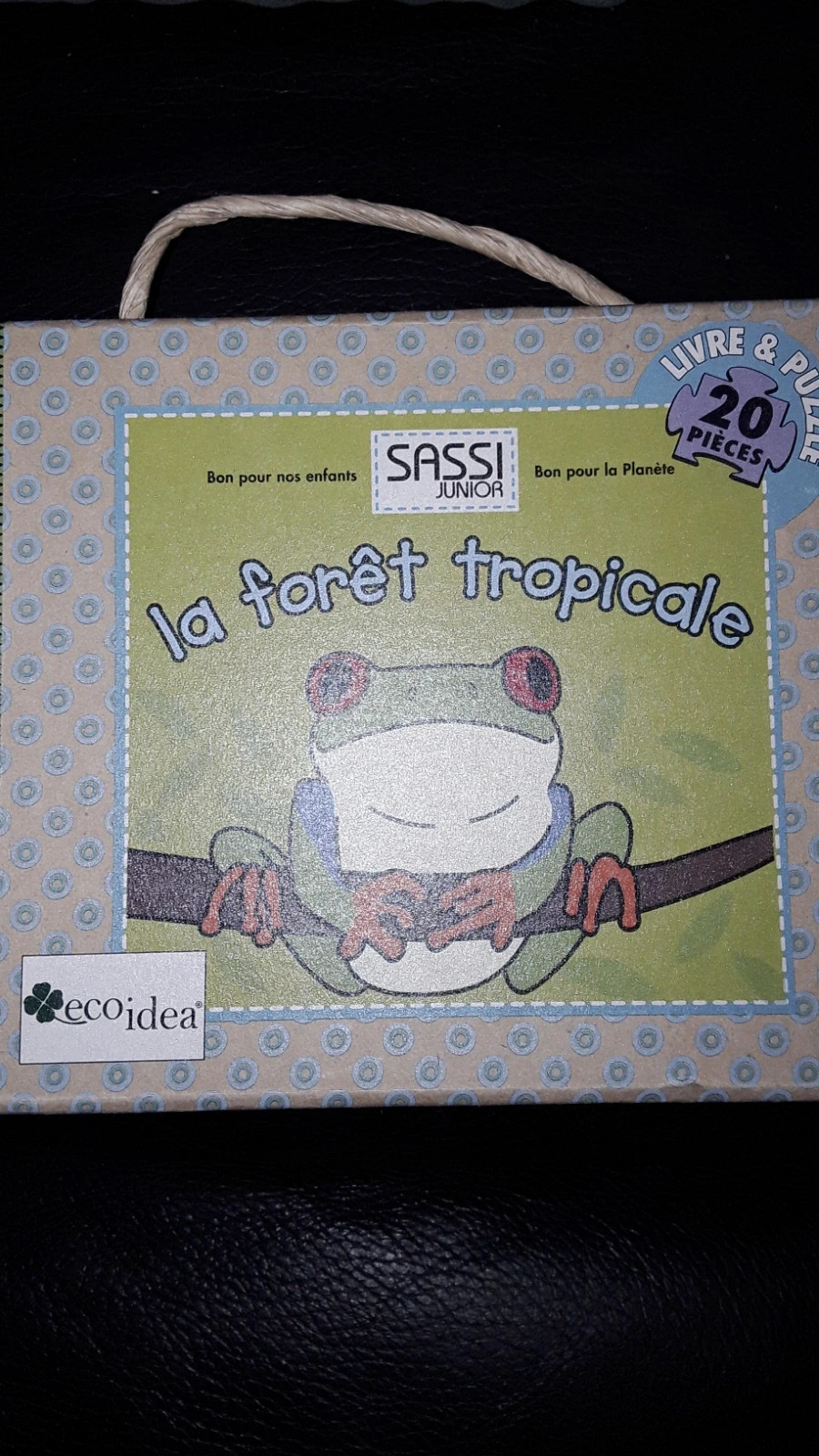 Coffret maquillage en bois + 1 livre pour enfants - sassi junior