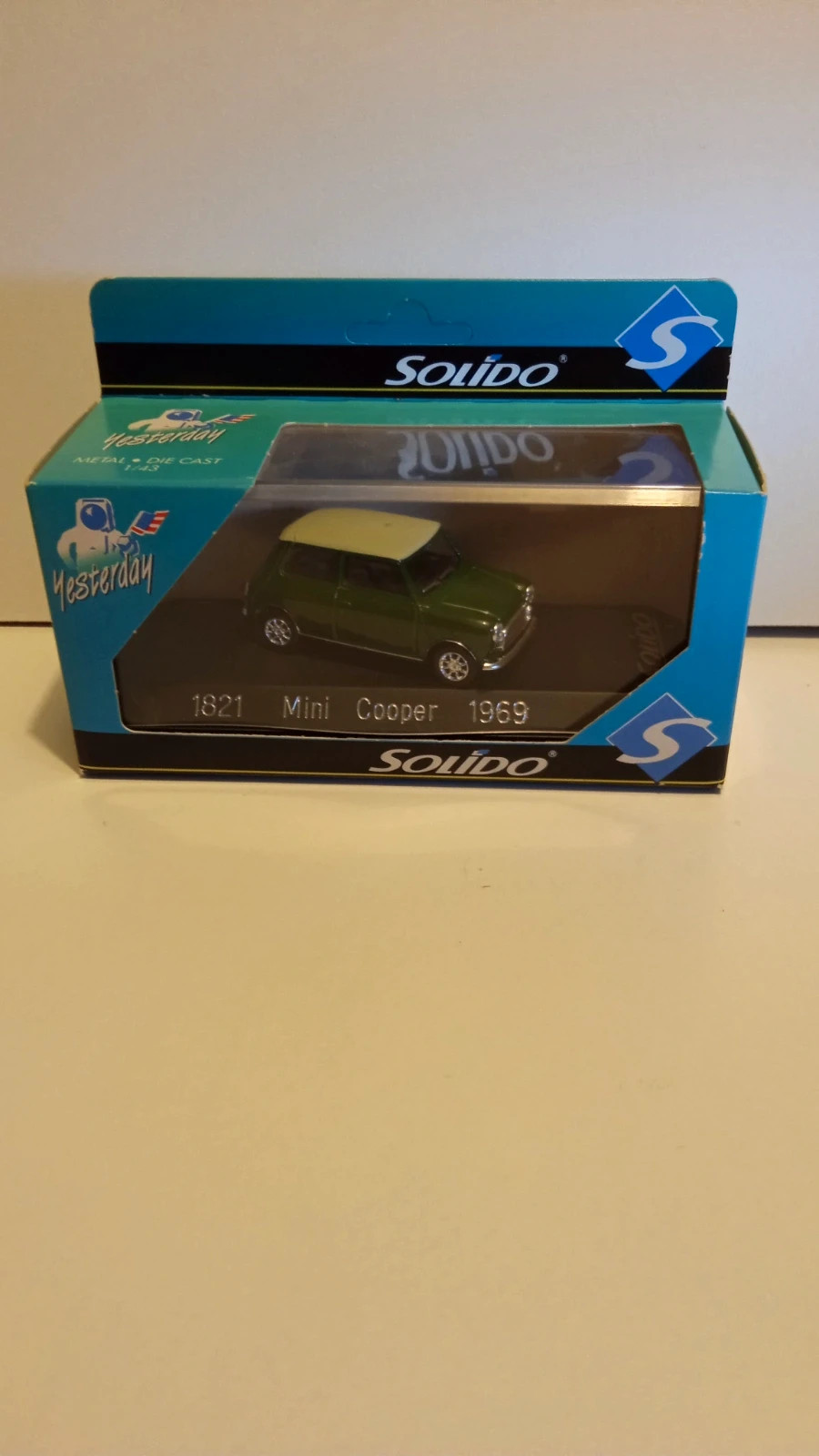 Mini Cooper S de 1969 - Solido - 1/43ème en boite