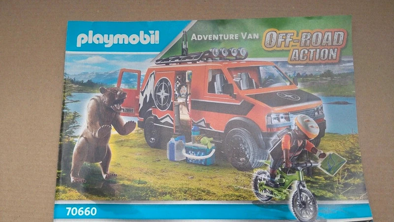 Playmobil 70660 Adventure Van