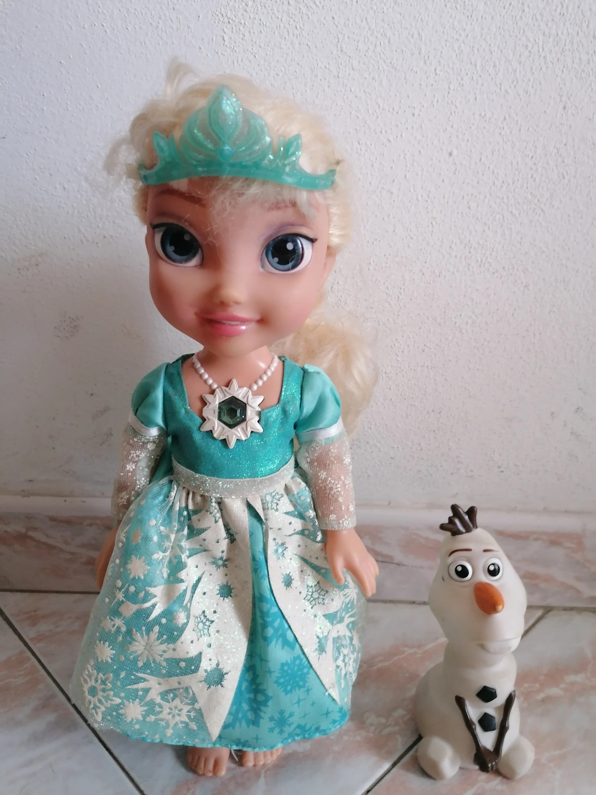 Frozen Elsa Bambola cantante