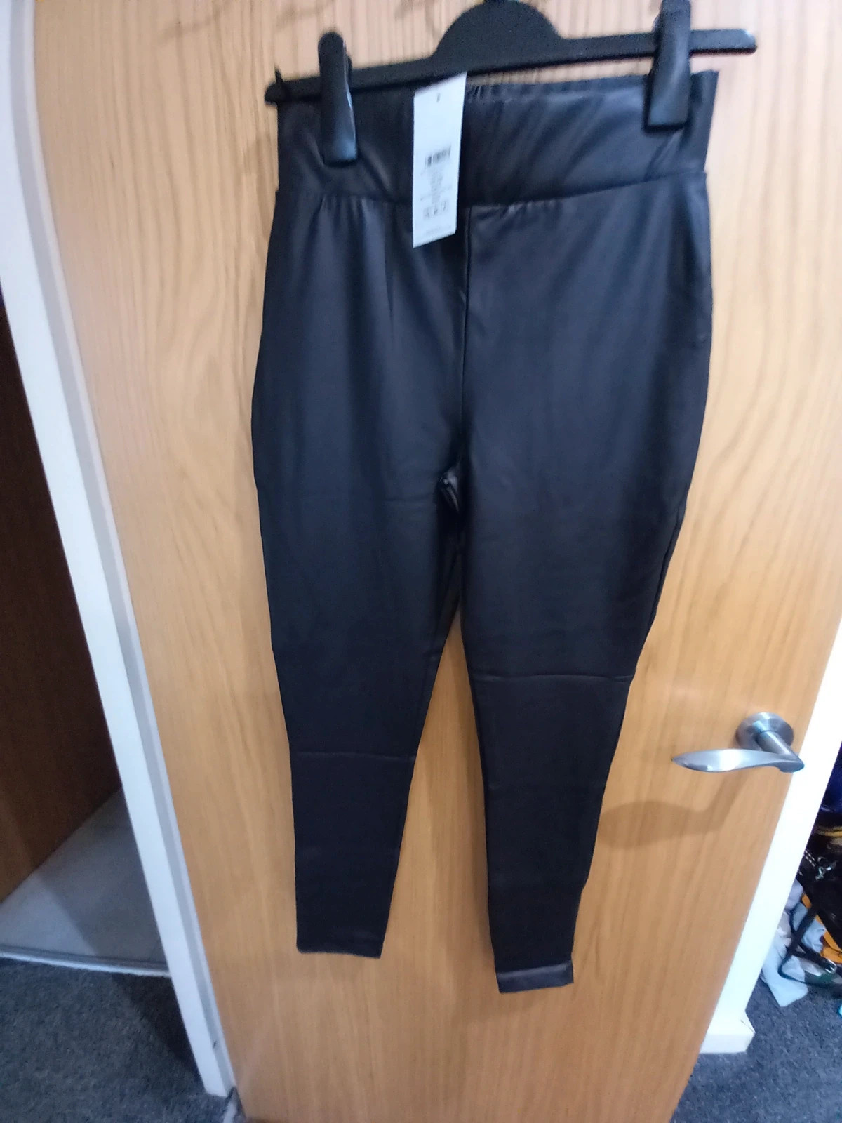 Lipsy leather look leggings size 10 brand new Vinted