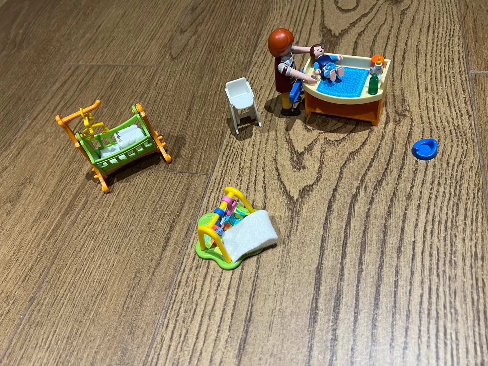 Playmobil - 5304 - La chambre à coucher de bébé : : Jeux et Jouets