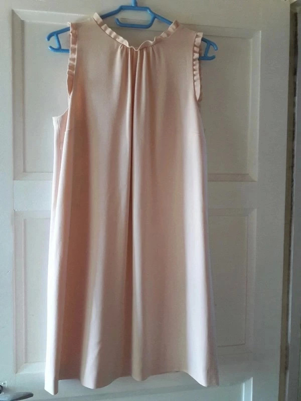 Robe sezane nude Vinted