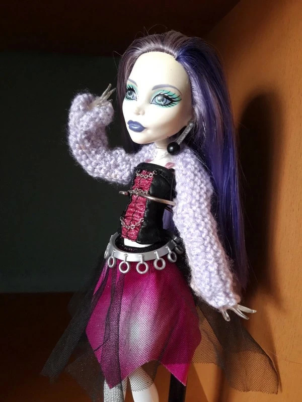 Ropa para muñecas monster high sales