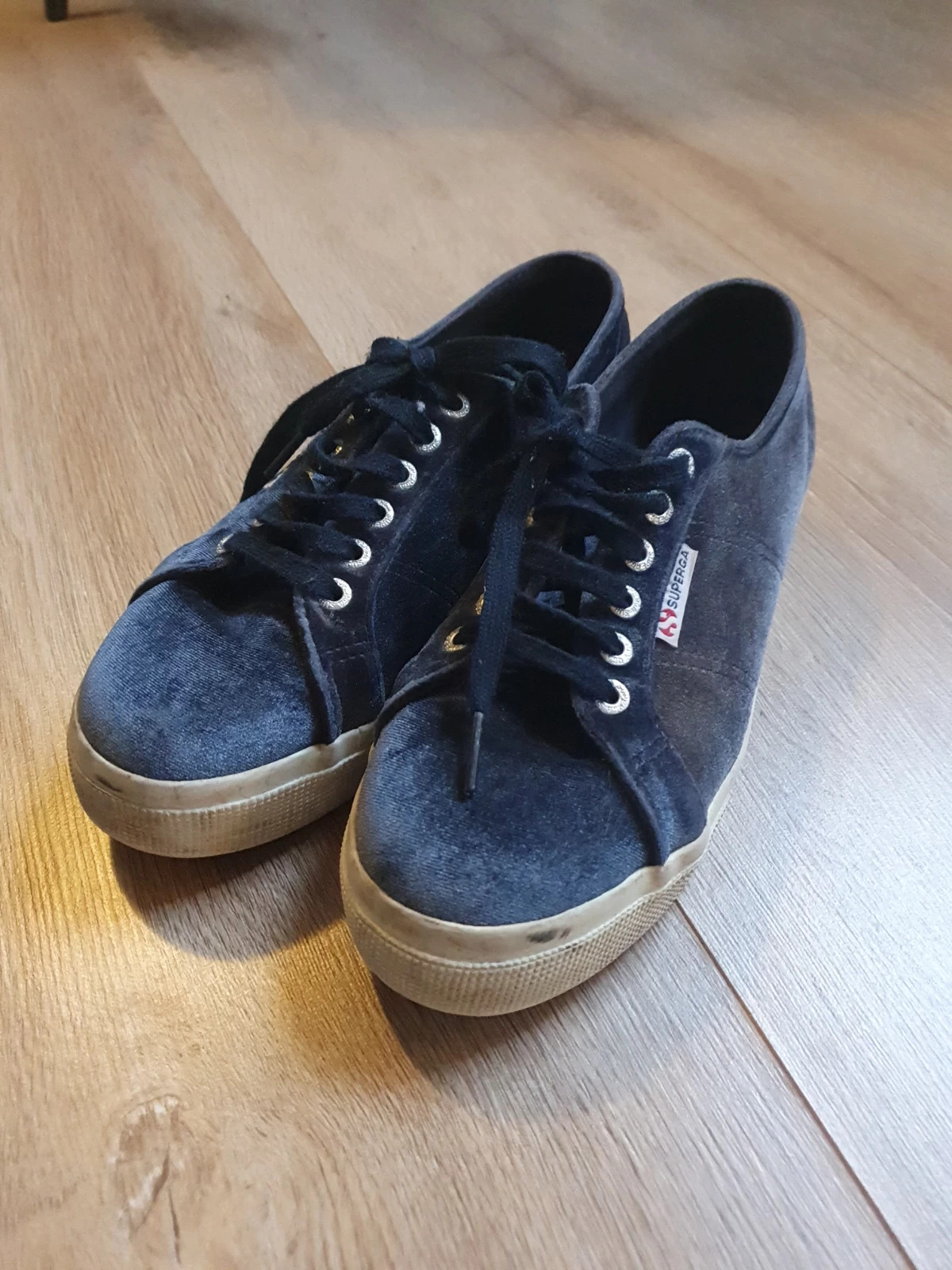 Superga donkerblauw 2024