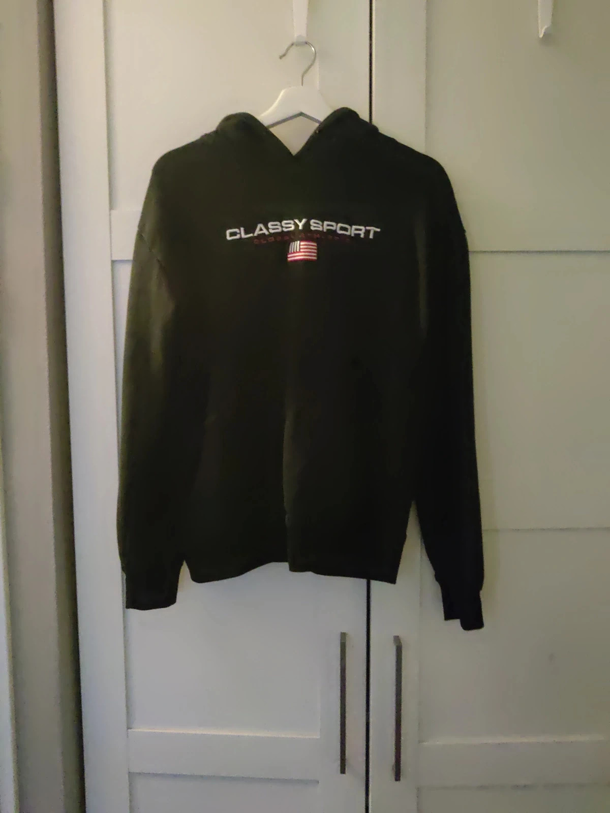 Classy sport global athletic hoodie Vinted