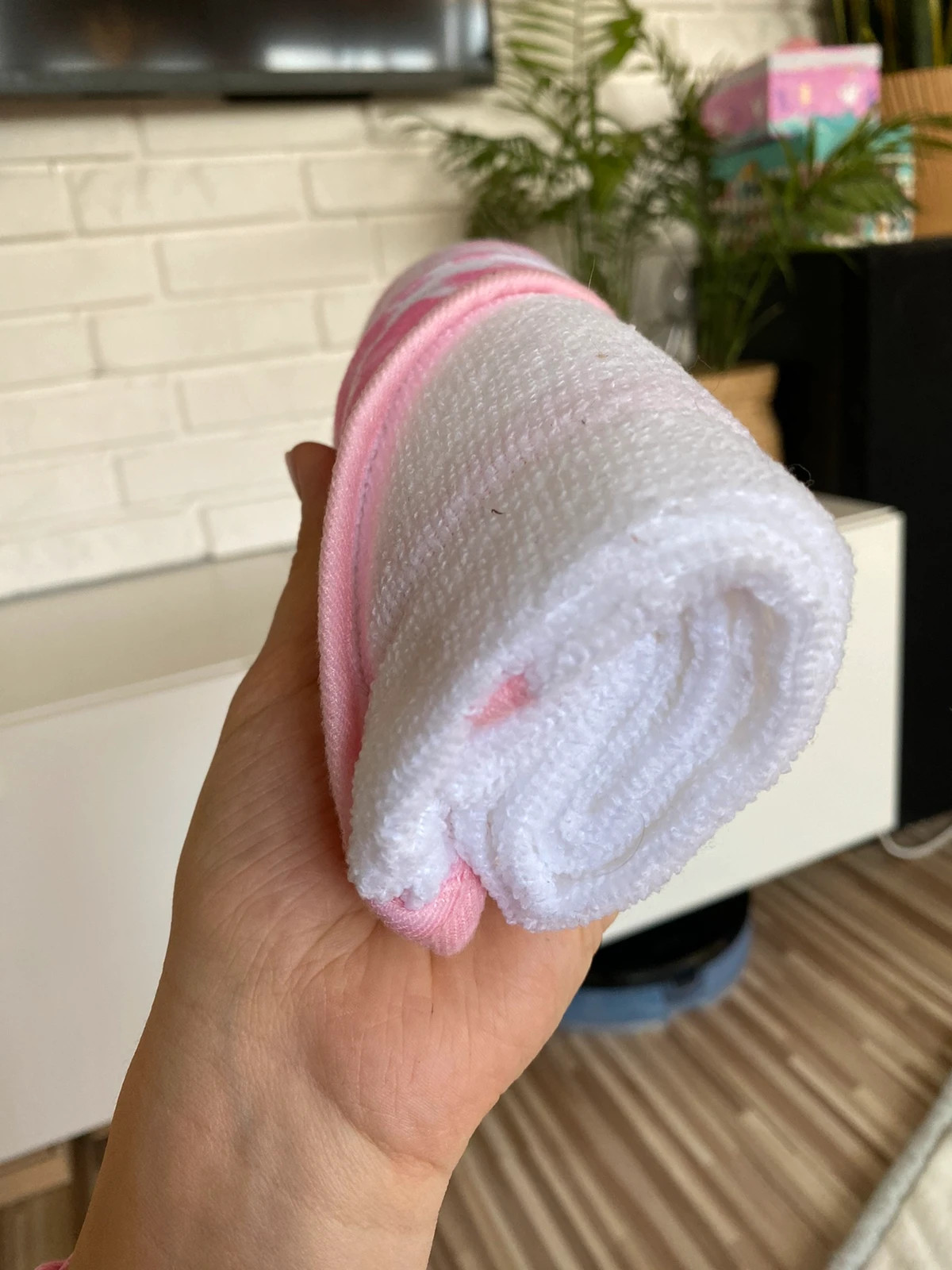 Nowy ręcznik szybkoschnący z kapturkiem niemowlęcy