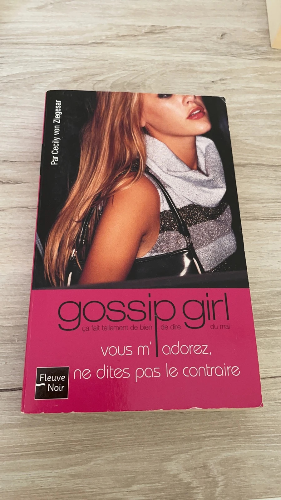 GOSSIP GIRL - Libreria Via Piave