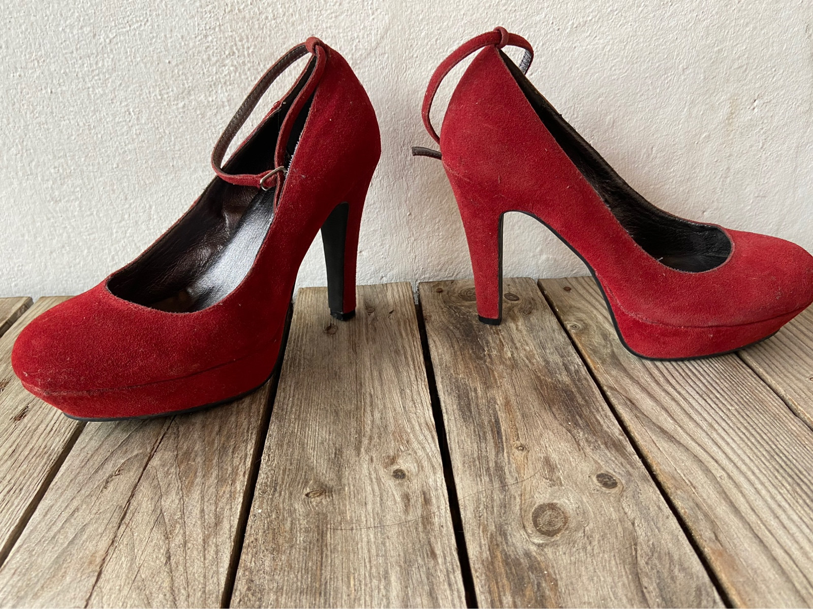 Escarpins a plateforme rouge Vinted