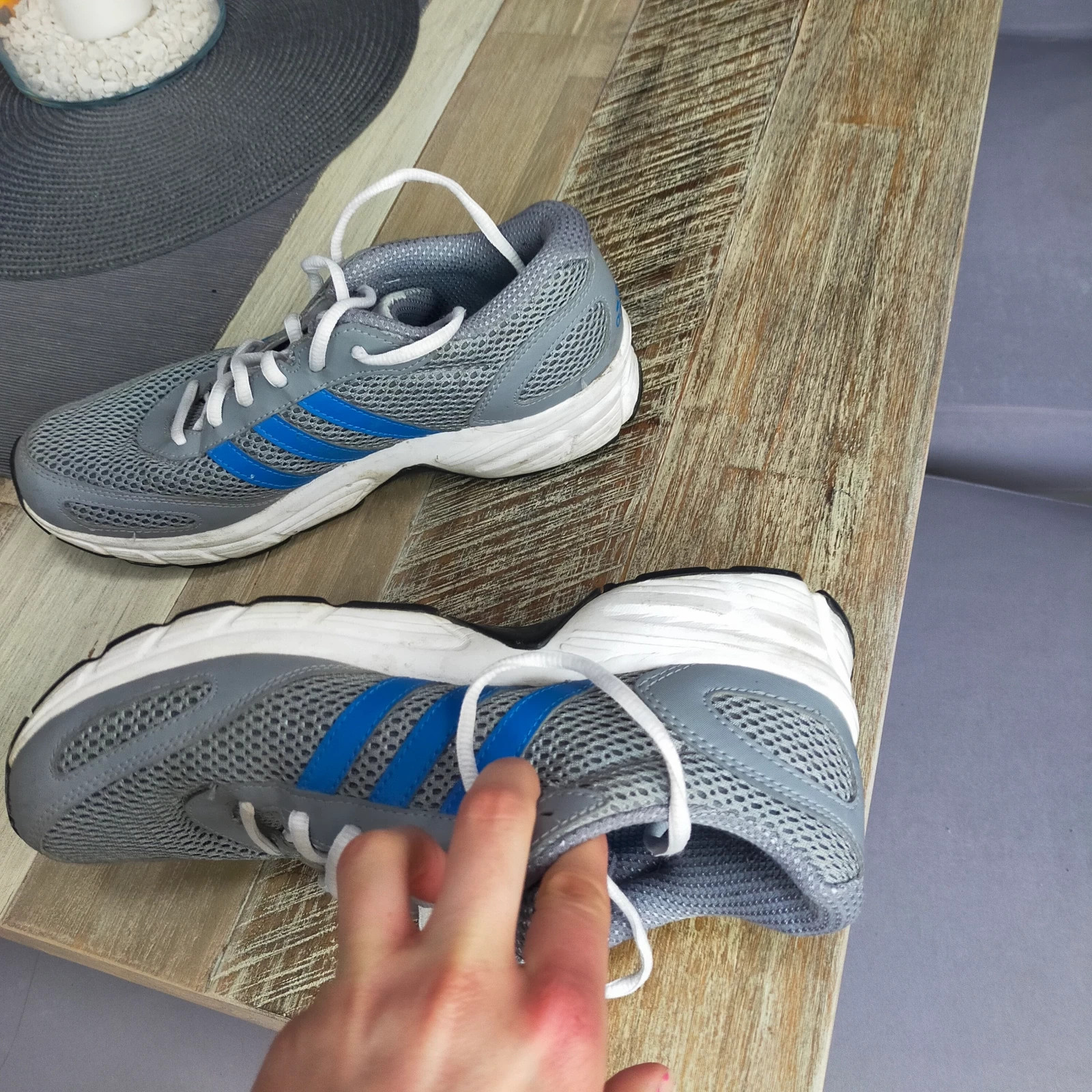 Buty Adidas szare z niebieskim 40 2 3 25 5 cm Vinted