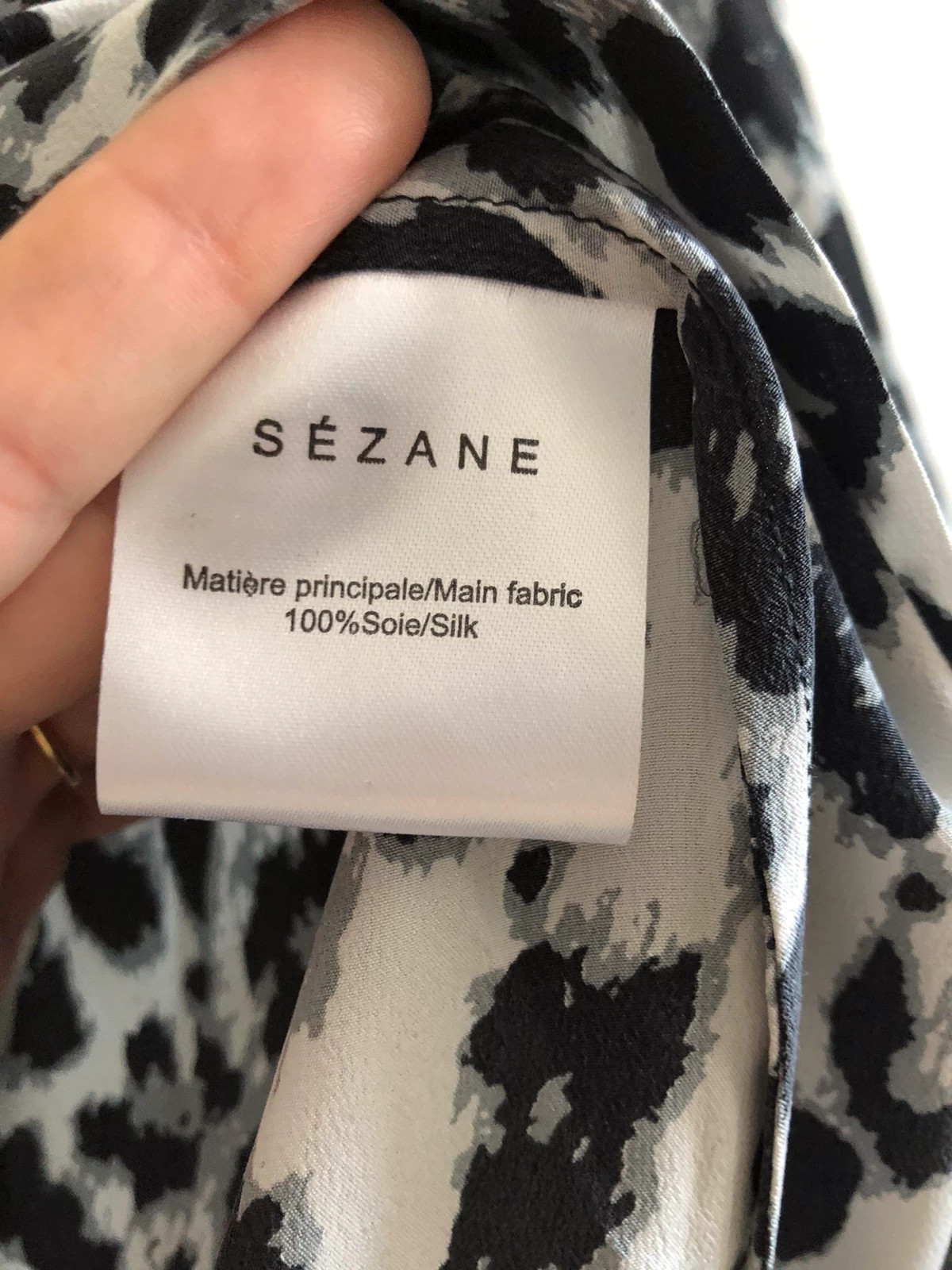 Is this a scam? (Vinted) : r/Sezane