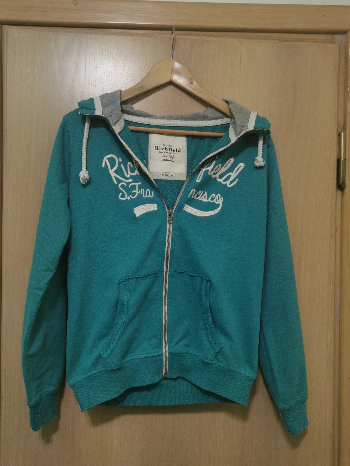 Felpa Richfield con cappuccio e zip verde acqua Vinted