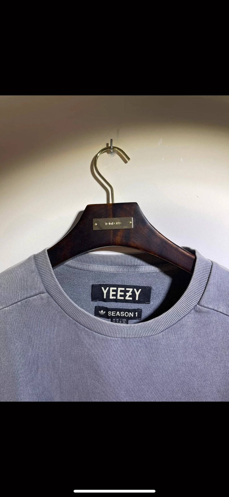 Yeezy season cheap 1 t shirt