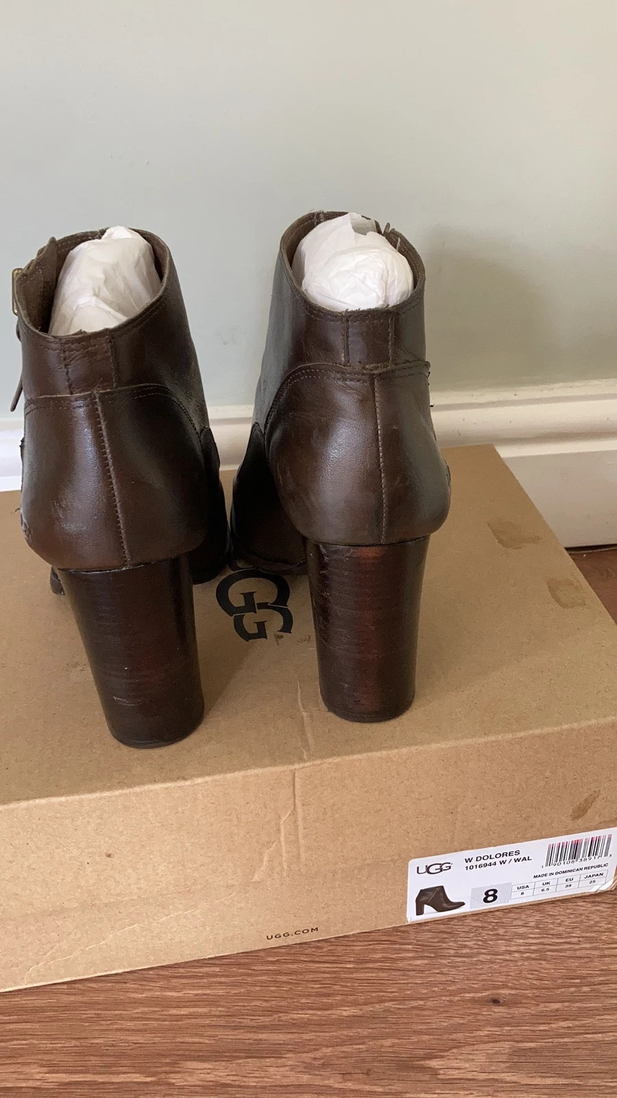 Ugg dolores store boots