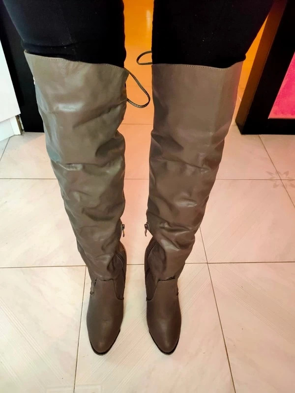 Stivali alti grigi clearance