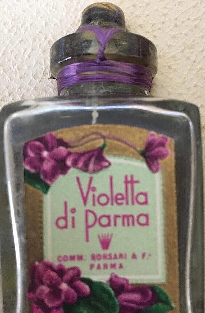 Profumi da collezione Violetta di Parma comm. Borsari nella sua