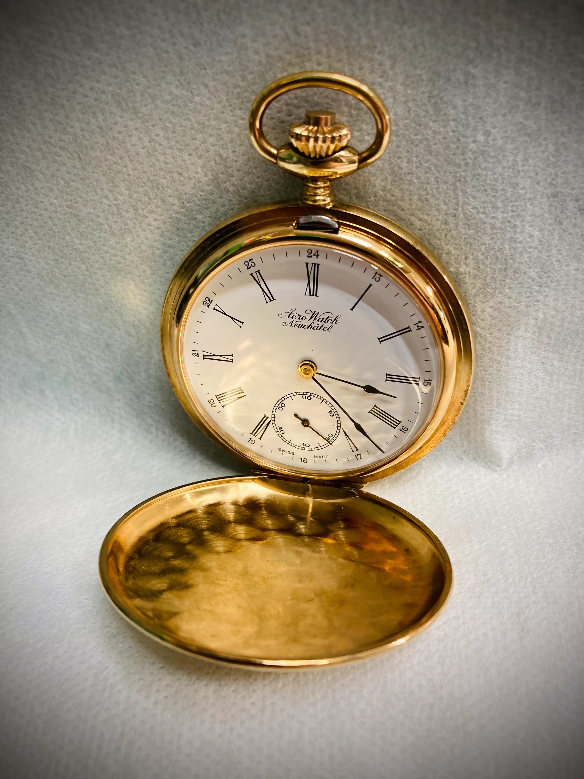 Aero watch neuchatel swiss made hotsell