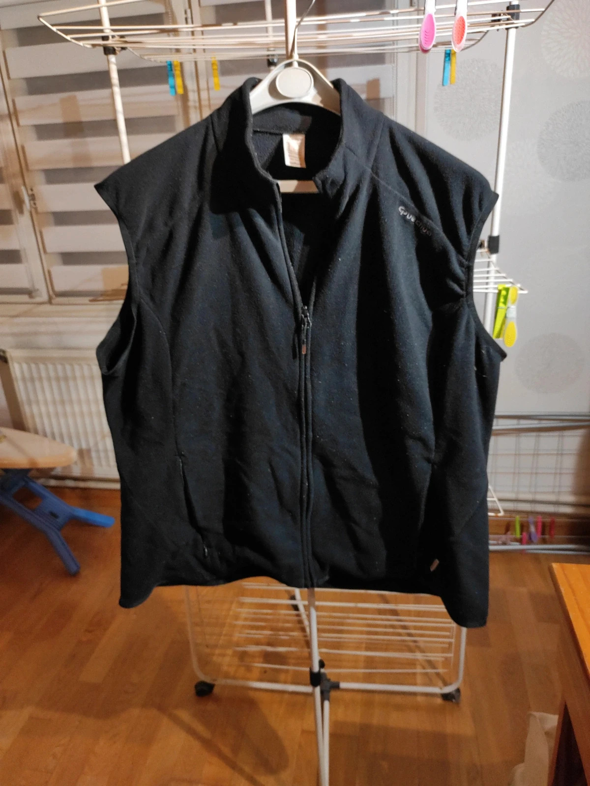 Veste sans manche quechua homme taille M très bon état Cachan - 94230 -  Vêtements occasion - Vivastreet - 319717665