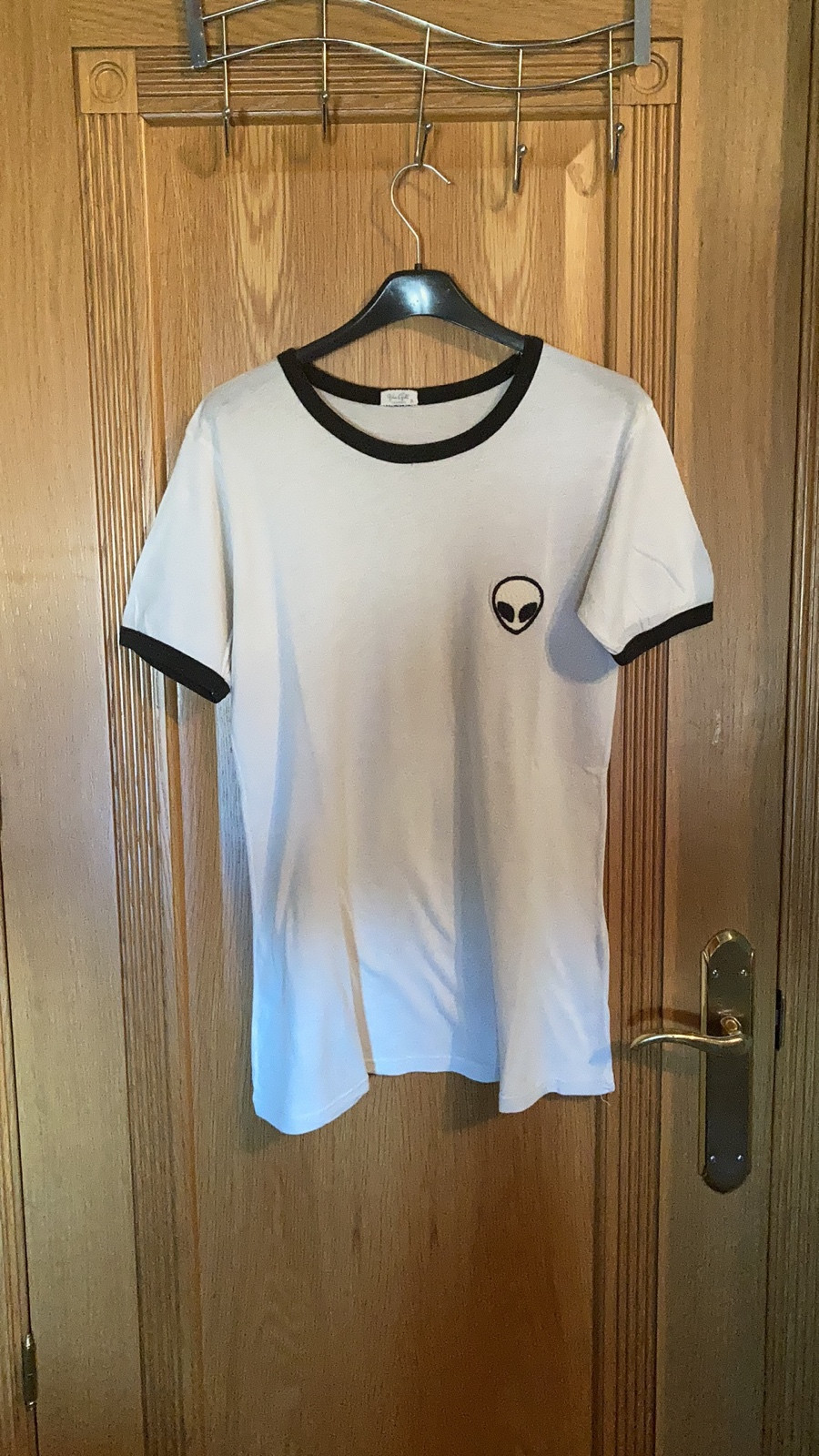 Camiseta Alien Brandy Melville | Vinted